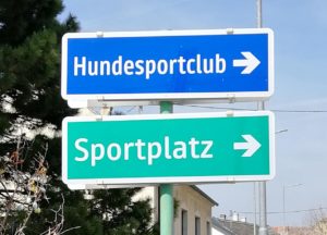 Hinweisschild Hundesportclub